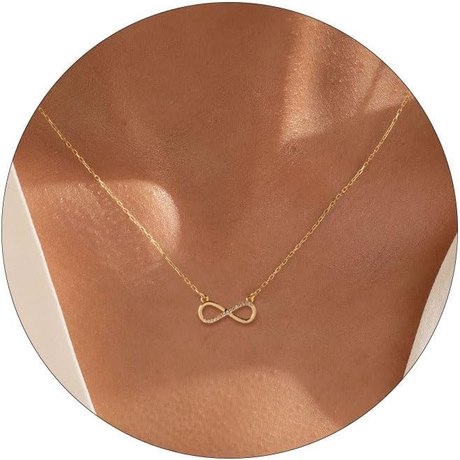 The HANLI Infinity necklace