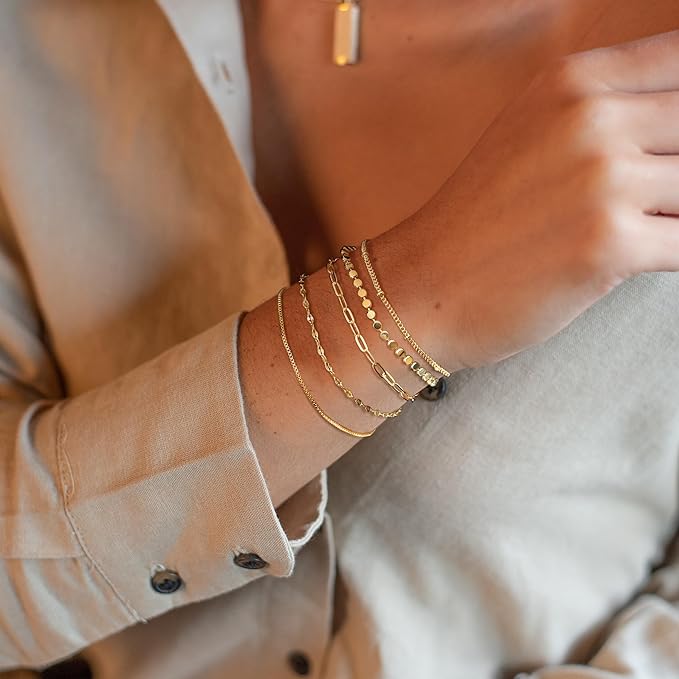 Dochais 5-Piece Womens Gold Bracelet Set